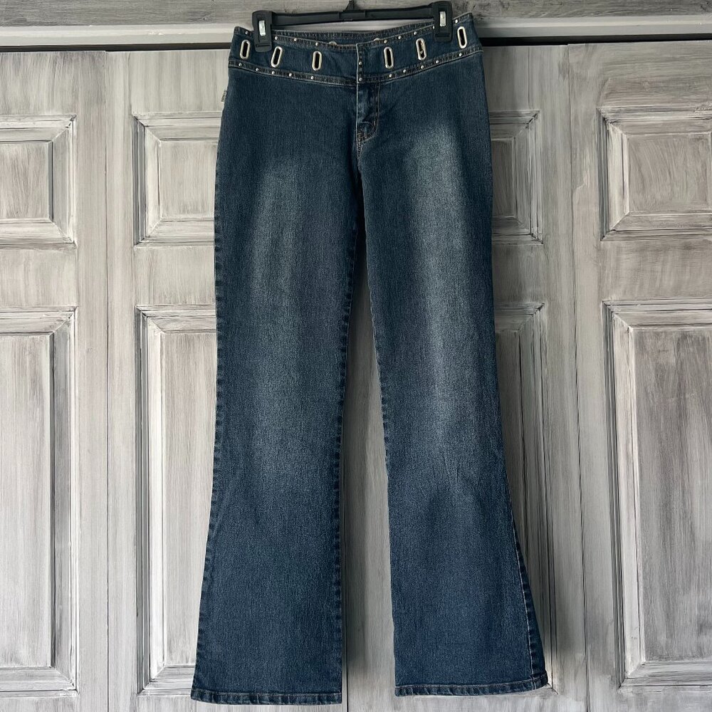 Max Studio Low Rise Bootcut Jeans with Silver Ringed Waist Women Size 8 / 30x32